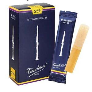 Vandoren Paris Clarinet Reeds 2.5 Strength- 10 pack. NIB